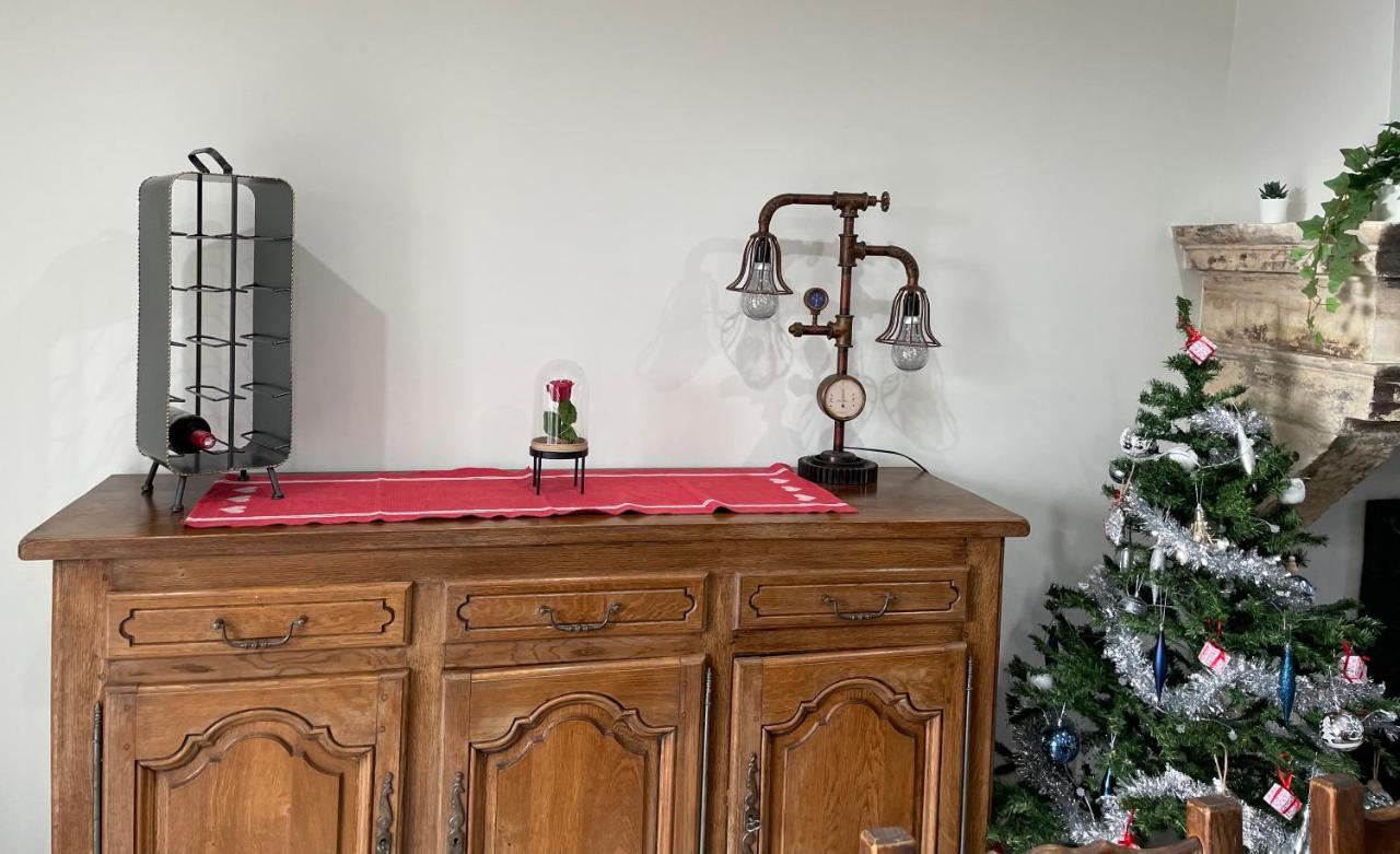 Chez La Rose Luxueuse Cottage Avec Jacuzzi Rouvres-la-Chetive ภายนอก รูปภาพ